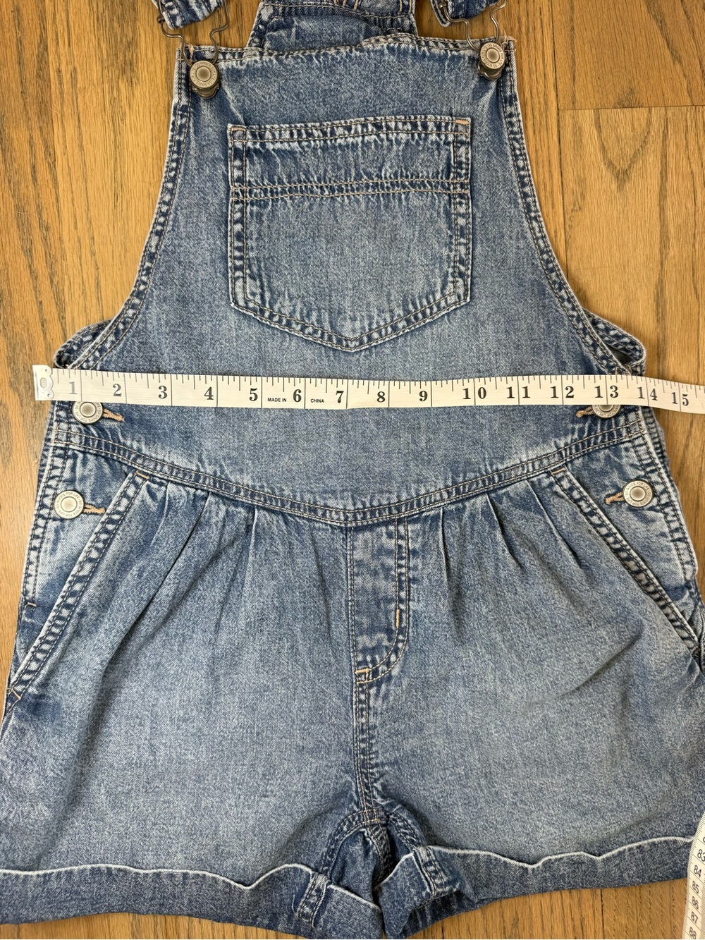 SO Girls' Blue Denim Shortall Pleated Overalls Size 10 - Picture 8 of 12